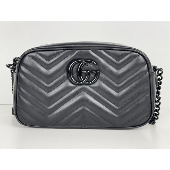 Gucci Matelassé Monochrome Small GG Marmont Chain Shoulder Bag Black B-9 - Picture 2 of 16